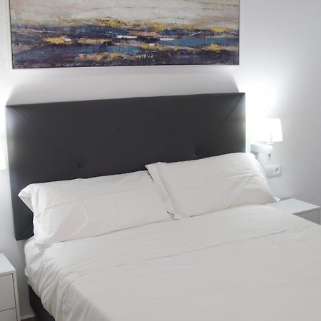 Apartamento Vivienda Niño Perdido Utrera Exterior foto