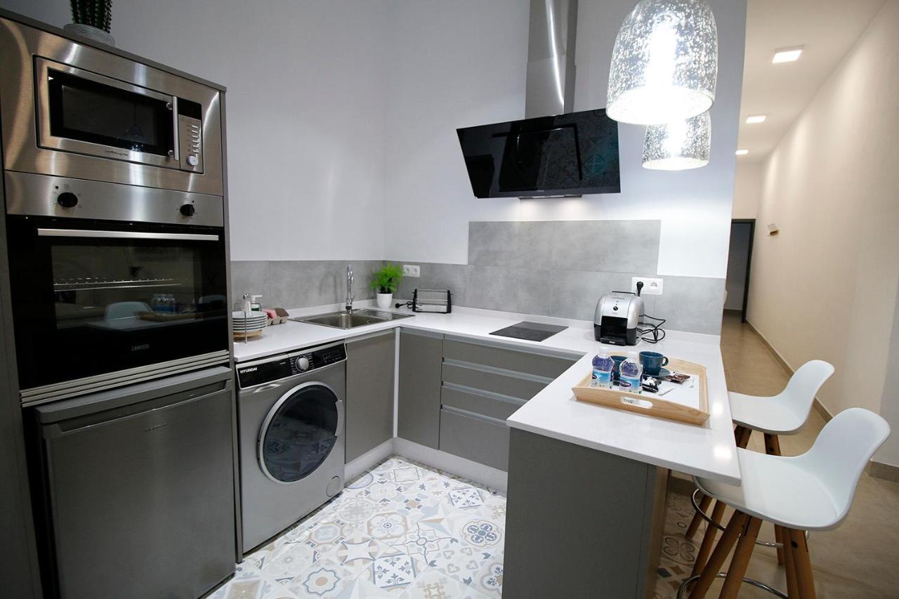 Apartamento Vivienda Niño Perdido Utrera Exterior foto